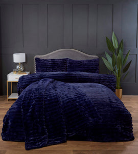 Ribbed Faux Fur Duvet Set - Navy