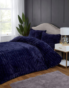 Ribbed Faux Fur Duvet Set - Navy
