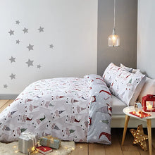 Load image into Gallery viewer, Gnome For Christmas Duvet Set - Double size
