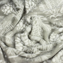 Load image into Gallery viewer, Irwin Stone Fleece Throw
