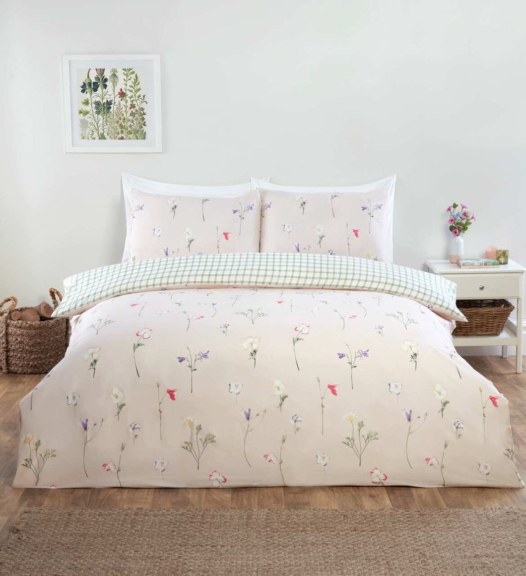 Niamh Duvet Cover and Fitted Sheet Set
