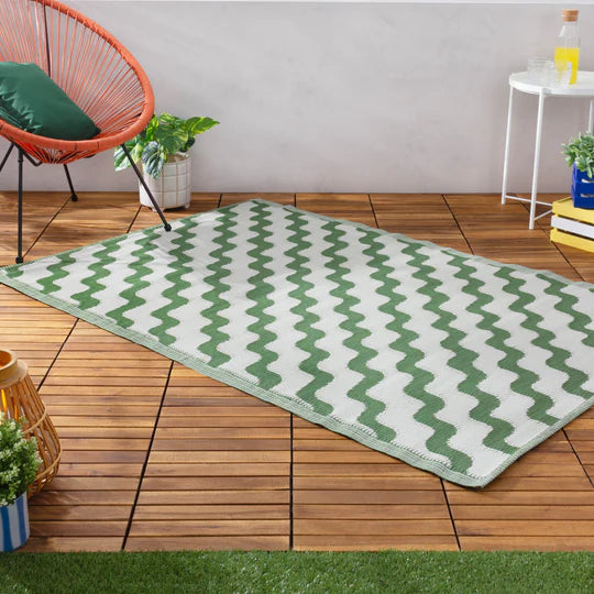 Wave Outdoor 100% Recycled Rug Green