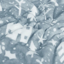 Load image into Gallery viewer, Winter Walk Fleece Throw - Mist Blue
