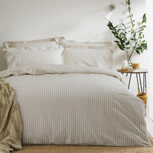 Load image into Gallery viewer, Hebden Natural Duvet Set
