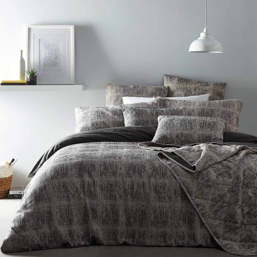Mineral Bed Throw
