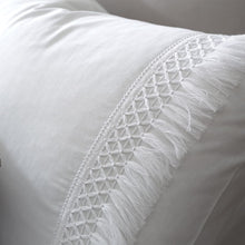 Load image into Gallery viewer, *Izmir Tassel White Duvet Set (DOUBLE AND SUPER KING)

