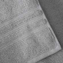 Load image into Gallery viewer, Zero Twist Towel Bale - Silver
