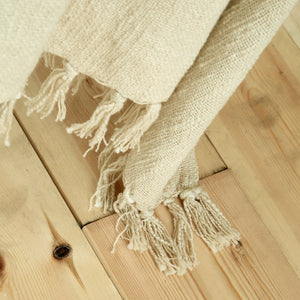 Kabeli Tufted Ecru Throw