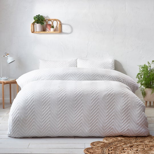 *Chevron White Cotton Duvet Set (SINGLE)