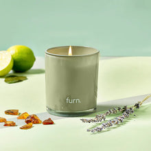 Load image into Gallery viewer, Amazonia Botanica Glass Candle - Green
