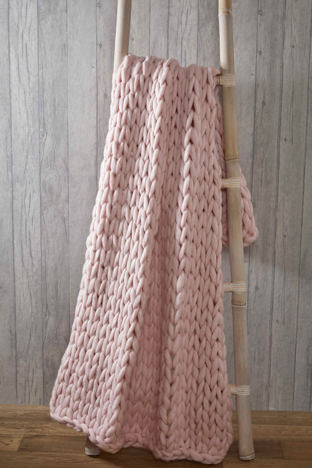 Blush Chunky Knit Throw