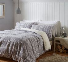 Load image into Gallery viewer, Alpine Fleece Grey Duvet Set
