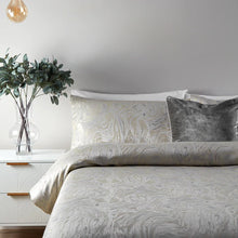 Load image into Gallery viewer, Marble Jacquard Oyster Duvet Set
