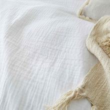 Load image into Gallery viewer, Afra White Cotton Muslin Duvet Set

