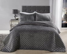 Load image into Gallery viewer, Grey Plush Quilted Bedspread Set
