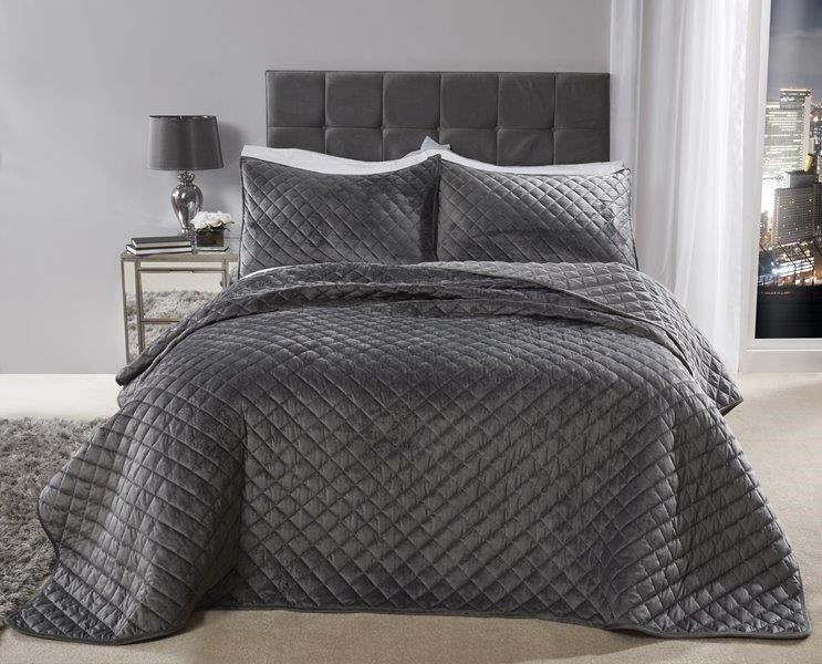 Grey Plush Quilted Bedspread Set
