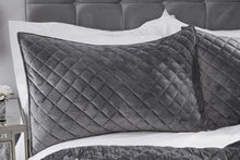 Load image into Gallery viewer, Grey Plush Quilted Bedspread Set
