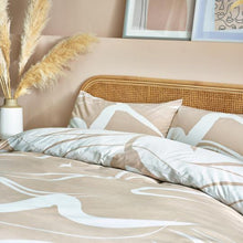 Load image into Gallery viewer, Sinarama Abstract Natural Duvet Set
