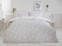 Load image into Gallery viewer, Sadie Blue Eco Friendly Duvet Set
