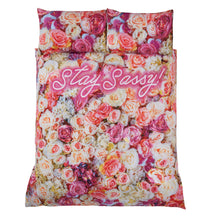 Load image into Gallery viewer, *Stay Sassy Duvet Set (KING)
