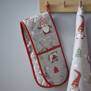 Christmas Gnomes Oven Glove