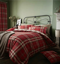 Load image into Gallery viewer, Kelso Check Duvet Set - Red
