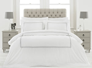 Cleopatra Silver Premium Duvet Set