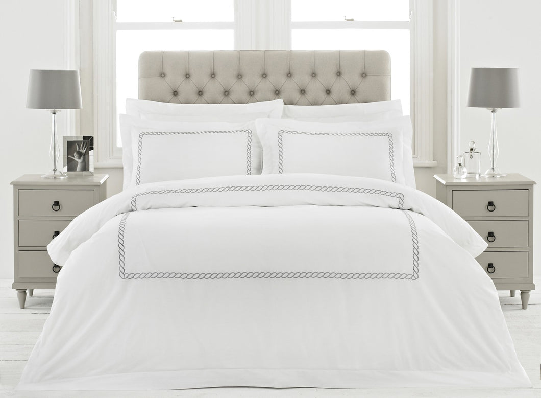 Cleopatra Silver Premium Duvet Set