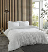 Load image into Gallery viewer, Chevron Clipped Jacquard - White
