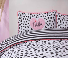 Load image into Gallery viewer, Dalmatian Black/White Duvet Set
