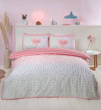 Load image into Gallery viewer, Dalmatian Multi Duvet Set
