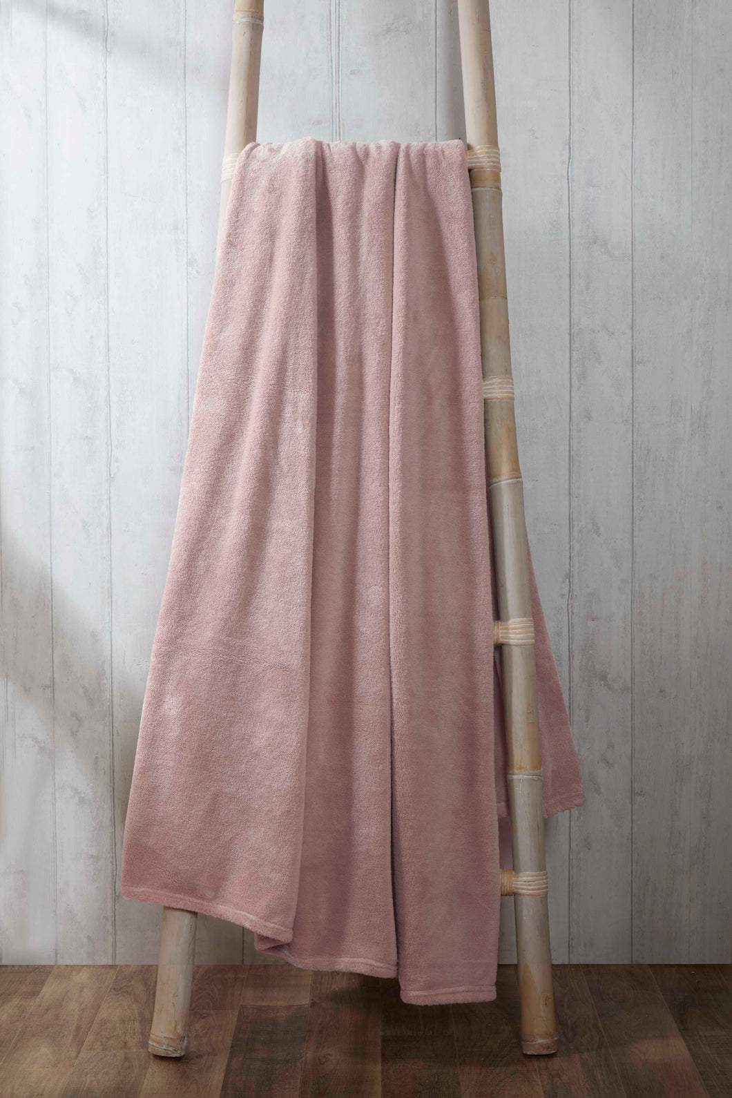 Super soft Blush Pink Fleece Throw
