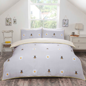 *Bee Kind Duvet Set (KING)