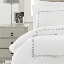 Load image into Gallery viewer, Cleopatra Silver Premium Duvet Set

