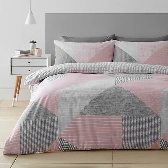 Larsson Geo Pink Duvet Set