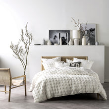 Load image into Gallery viewer, Haze Ivory Bedding Range
