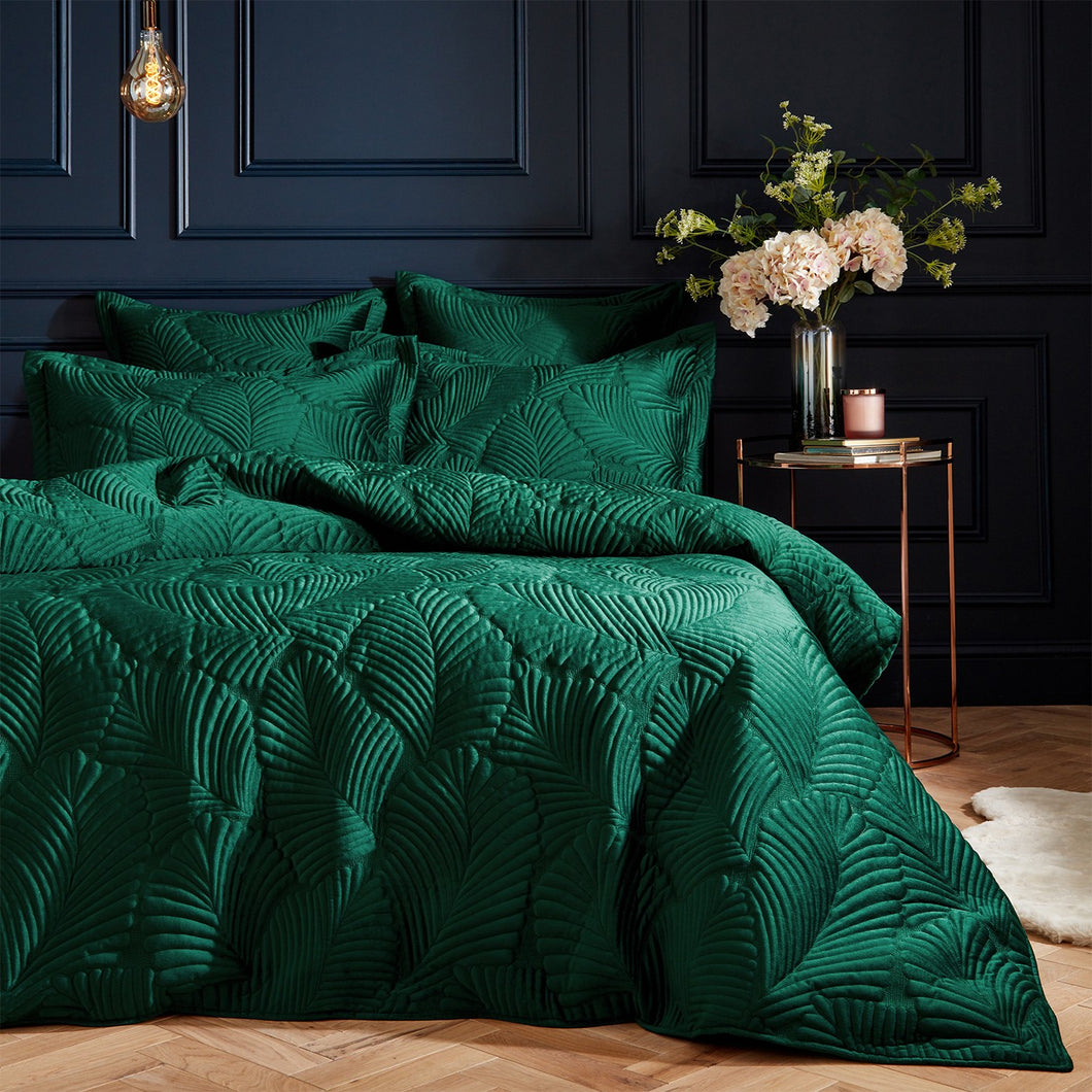 Palmeria Emerald Velvet Luxury Duvet Set
