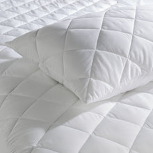 Load image into Gallery viewer, DreamEasy 110g Quilted Polycotton Mattress Protector
