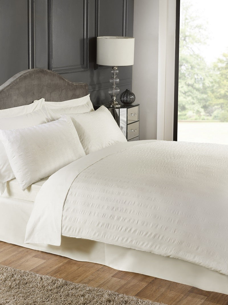 Seersucker Cream Duvet Set