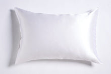Load image into Gallery viewer, Individually Boxed Silk Pillowcase
