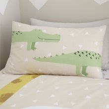 Load image into Gallery viewer, Roarsome Animals Duvet Set
